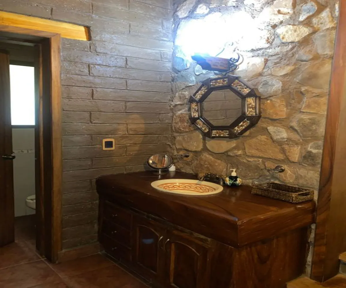 En Venta,Pinares Tapalpa ,Paseo de los Encinos 765 86 B, Tapalpa, Jalisco 44160, 4 Habitaciones,4 Baños,Paseo de los Encinos ,3,pXtQOcX