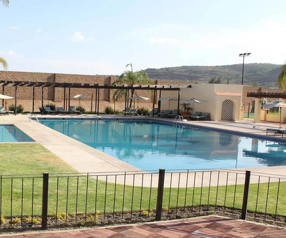 Casa En Venta,Alta California Residencial,Boulevard Alta California 55, Tlajomulco de Zúñiga, Jalisco 45650, 3 Habitaciones,3 Baños,Boulevard Alta California,2,pdkPJAs