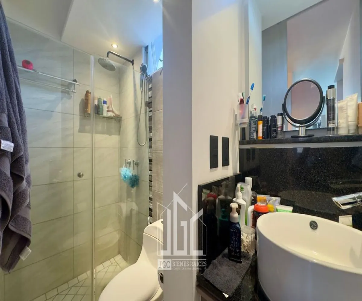 Casa En Venta,Revolución,Canutillo 3010, San Pedro Tlaquepaque, Jalisco 45580, 2 Habitaciones,2 Baños,Canutillo,2,pH4e7ip