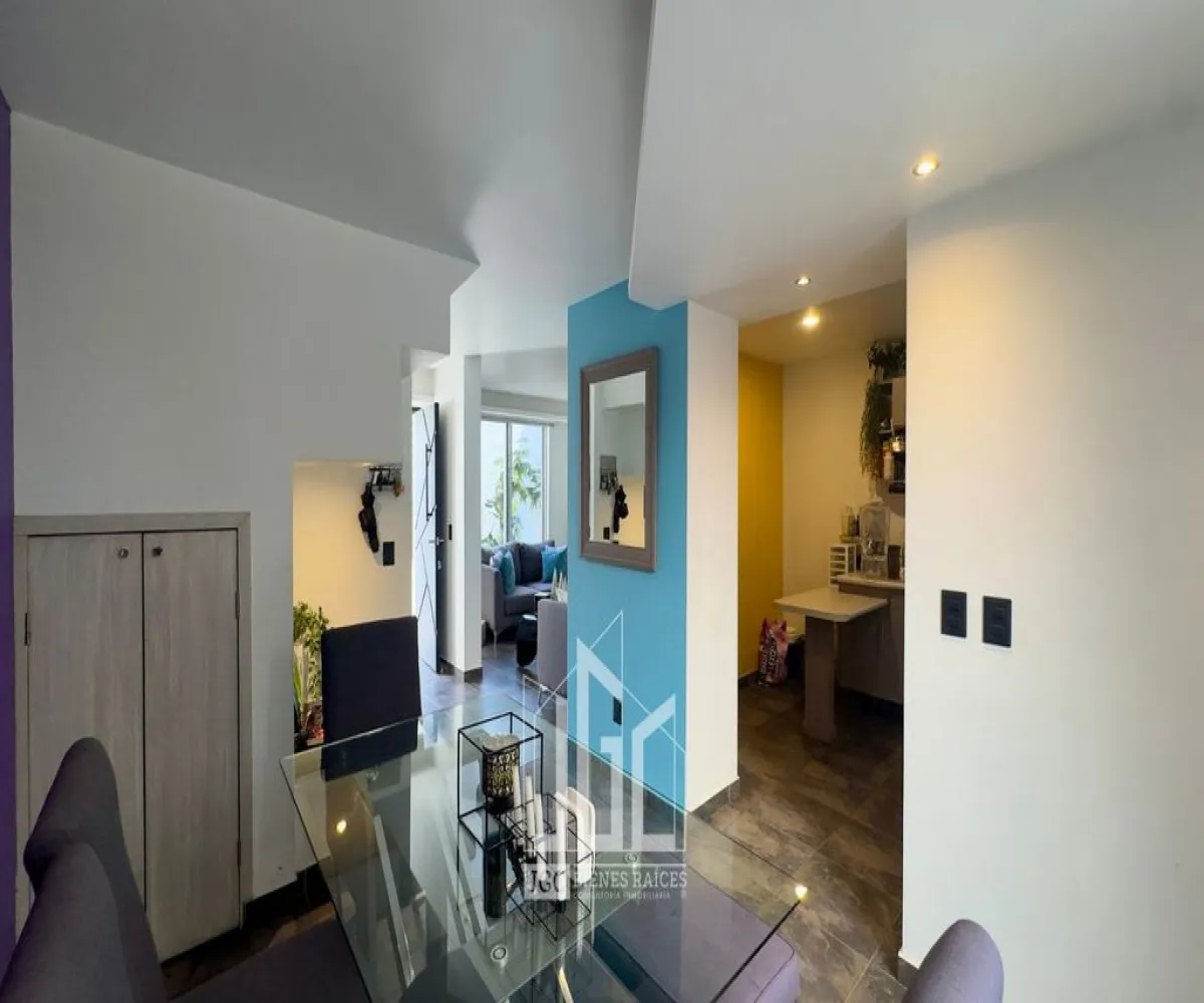 Casa En Venta,Revolución,Canutillo 3010, San Pedro Tlaquepaque, Jalisco 45580, 2 Habitaciones,2 Baños,Canutillo,2,pH4e7ip