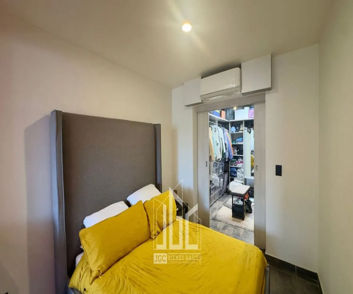 Casa En Venta,Revolución,Canutillo 3010, San Pedro Tlaquepaque, Jalisco 45580, 2 Habitaciones,2 Baños,Canutillo,2,pH4e7ip