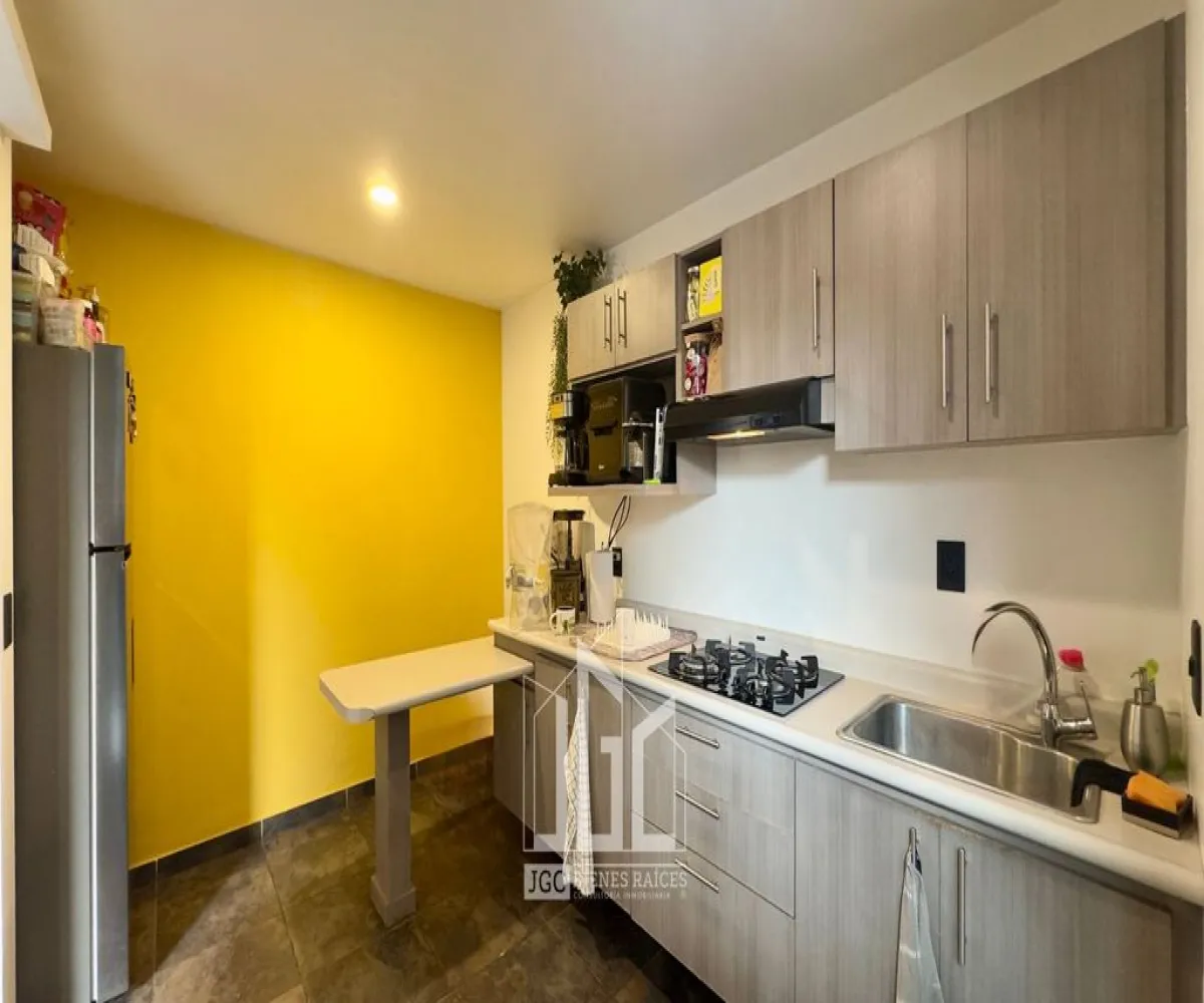 Casa En Venta,Revolución,Canutillo 3010, San Pedro Tlaquepaque, Jalisco 45580, 2 Habitaciones,2 Baños,Canutillo,2,pH4e7ip