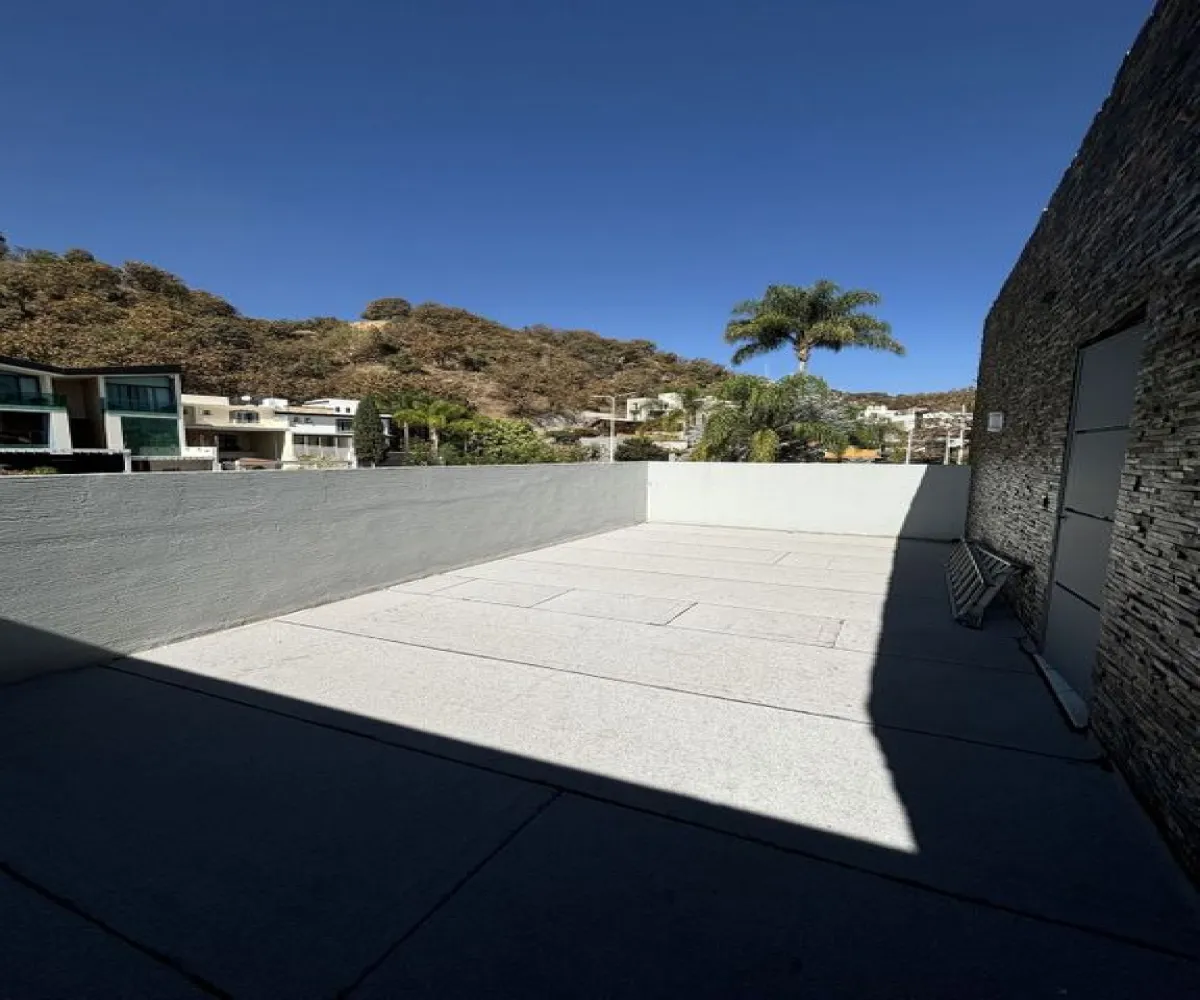 Casa En Venta,Bugambilias,Circuito de las Flores Poniente 3554, Zapopan, Jalisco 45237, 3 Habitaciones,3 Baños,Circuito de las Flores Poniente,2,p6EoedN