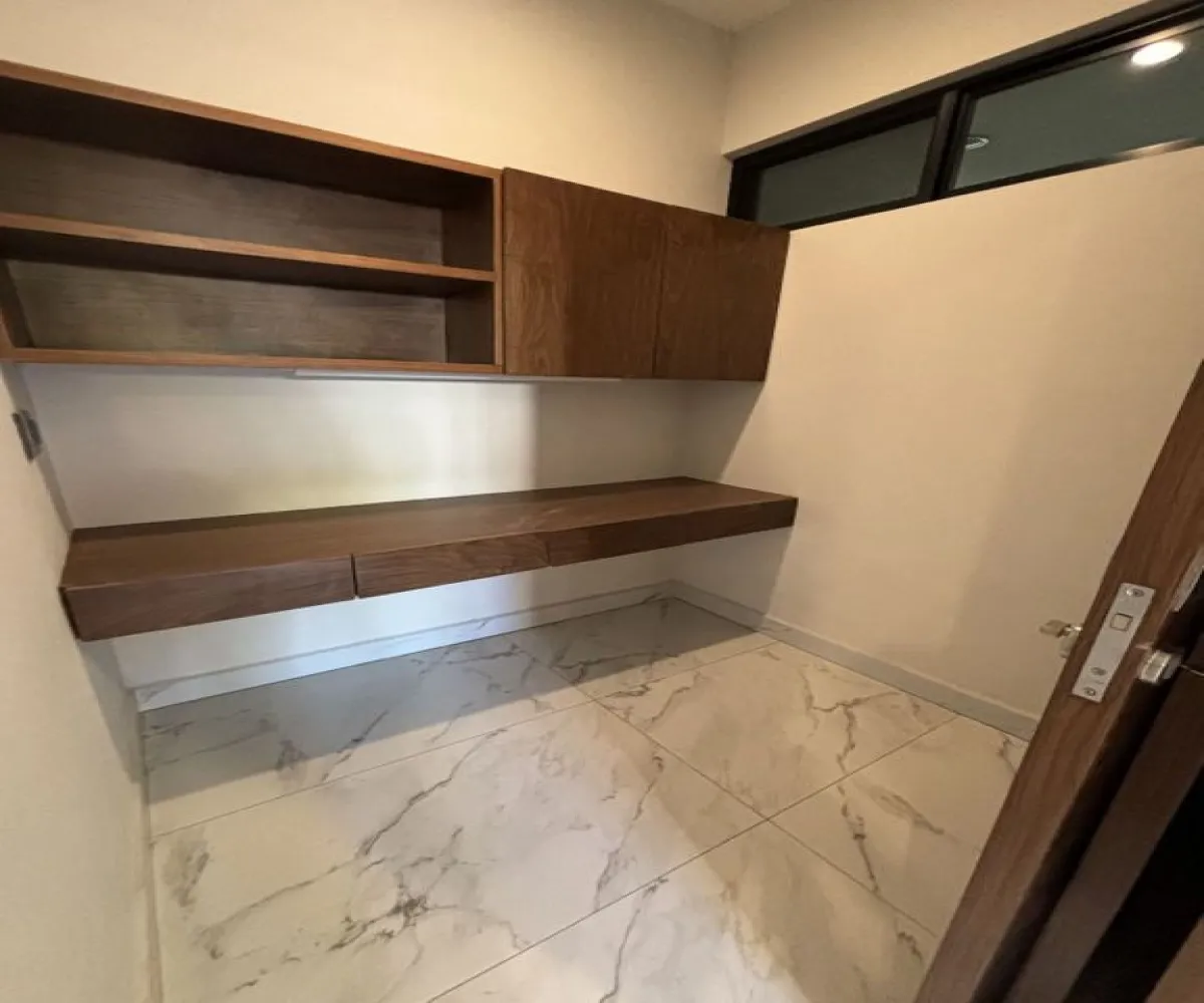 Casa En Venta,Bugambilias,Circuito de las Flores Poniente 3554, Zapopan, Jalisco 45237, 3 Habitaciones,3 Baños,Circuito de las Flores Poniente,2,p6EoedN