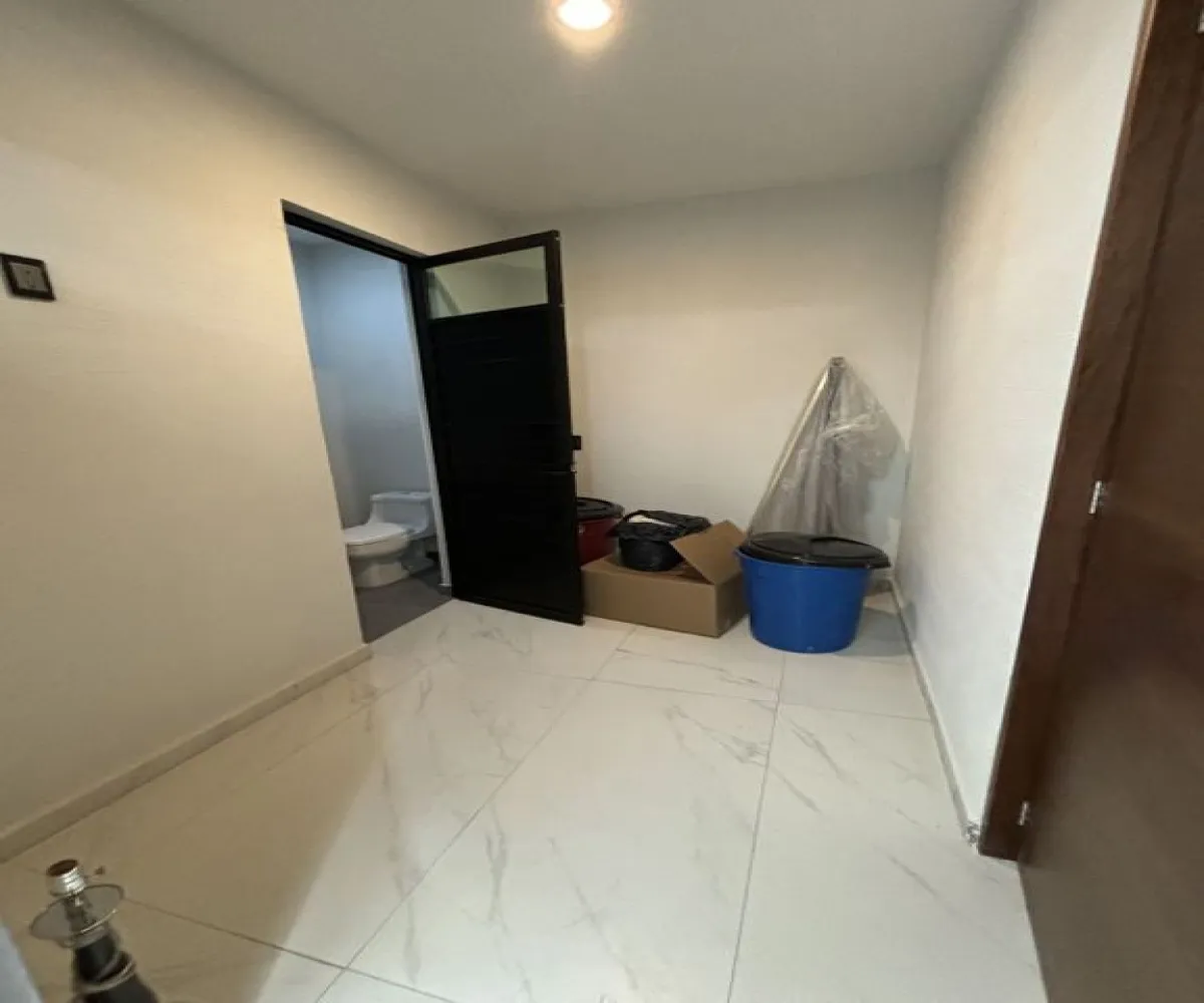 Casa En Venta,Bugambilias,Circuito de las Flores Poniente 3554, Zapopan, Jalisco 45237, 3 Habitaciones,3 Baños,Circuito de las Flores Poniente,2,p6EoedN