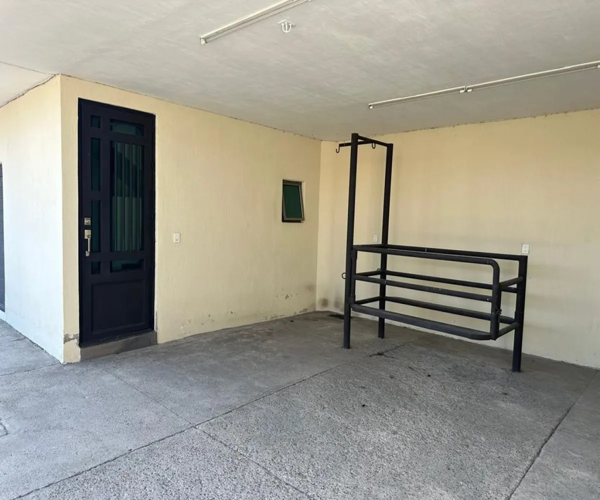 Casa En Venta,El Refugio,Acacia S/N, Tala, Jalisco 45300, 3 Habitaciones,3 Baños,Acacia,1,pvthp0Y