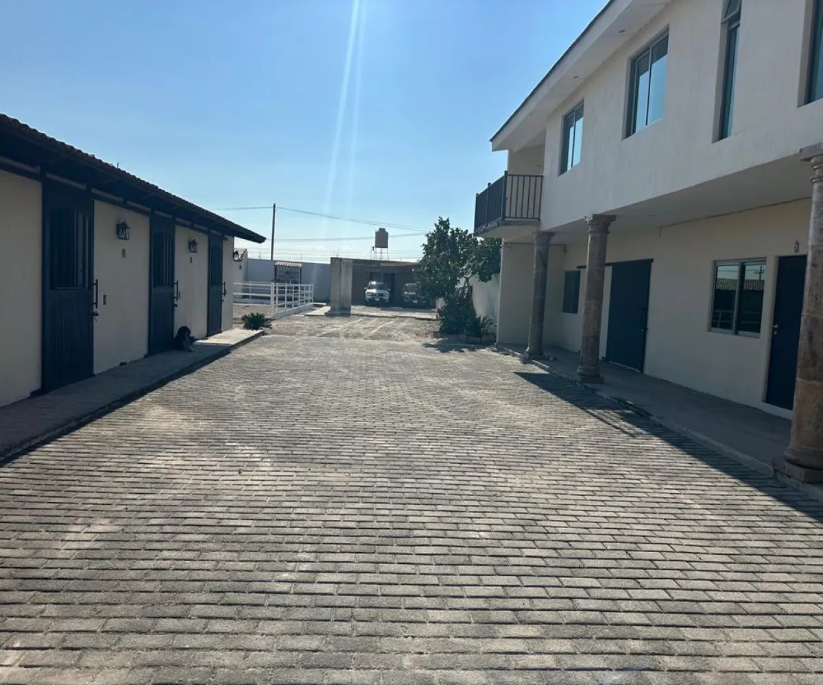 Casa En Venta,El Refugio,Acacia S/N, Tala, Jalisco 45300, 3 Habitaciones,3 Baños,Acacia,1,pvthp0Y