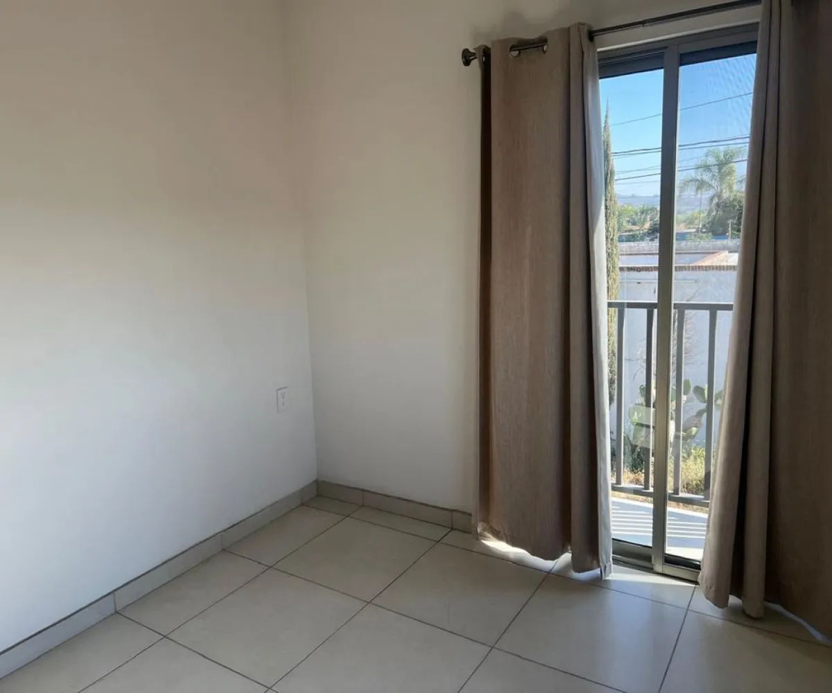 Casa En Venta,El Refugio,Acacia S/N, Tala, Jalisco 45300, 3 Habitaciones,3 Baños,Acacia,1,pvthp0Y