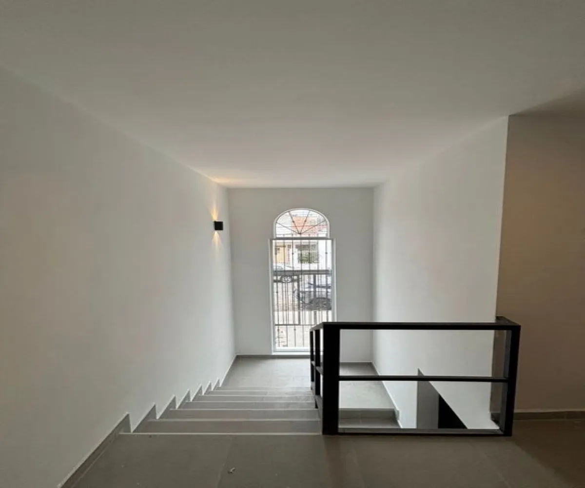 Casa En Venta,España,Pedro Moreno 81, San Pedro Tlaquepaque, Jalisco 45600, 3 Habitaciones,2 Baños,Pedro Moreno,1,p5p2OcL