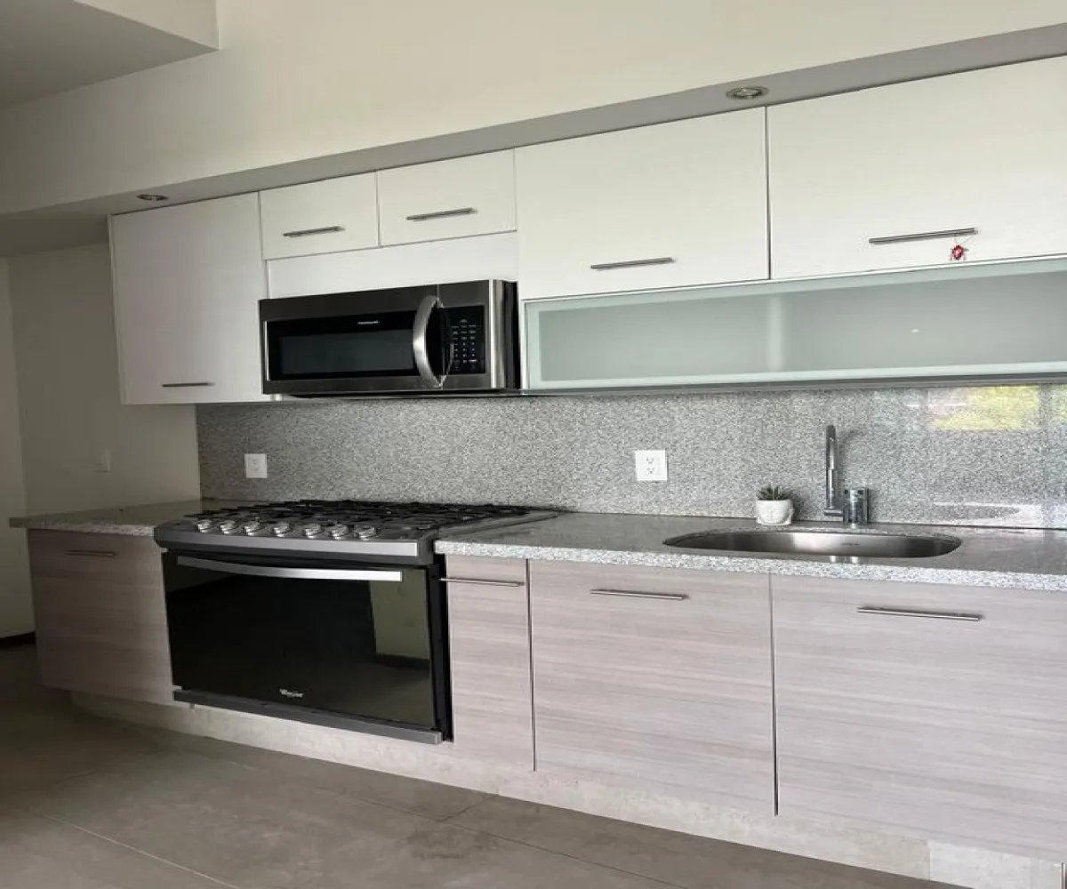 Departamento En Renta,Lomas del Valle,Cancer 3890, Zapopan, Jalisco 45129, 1 Cuarto,1 Baño,Cancer,1,pYwZKyr