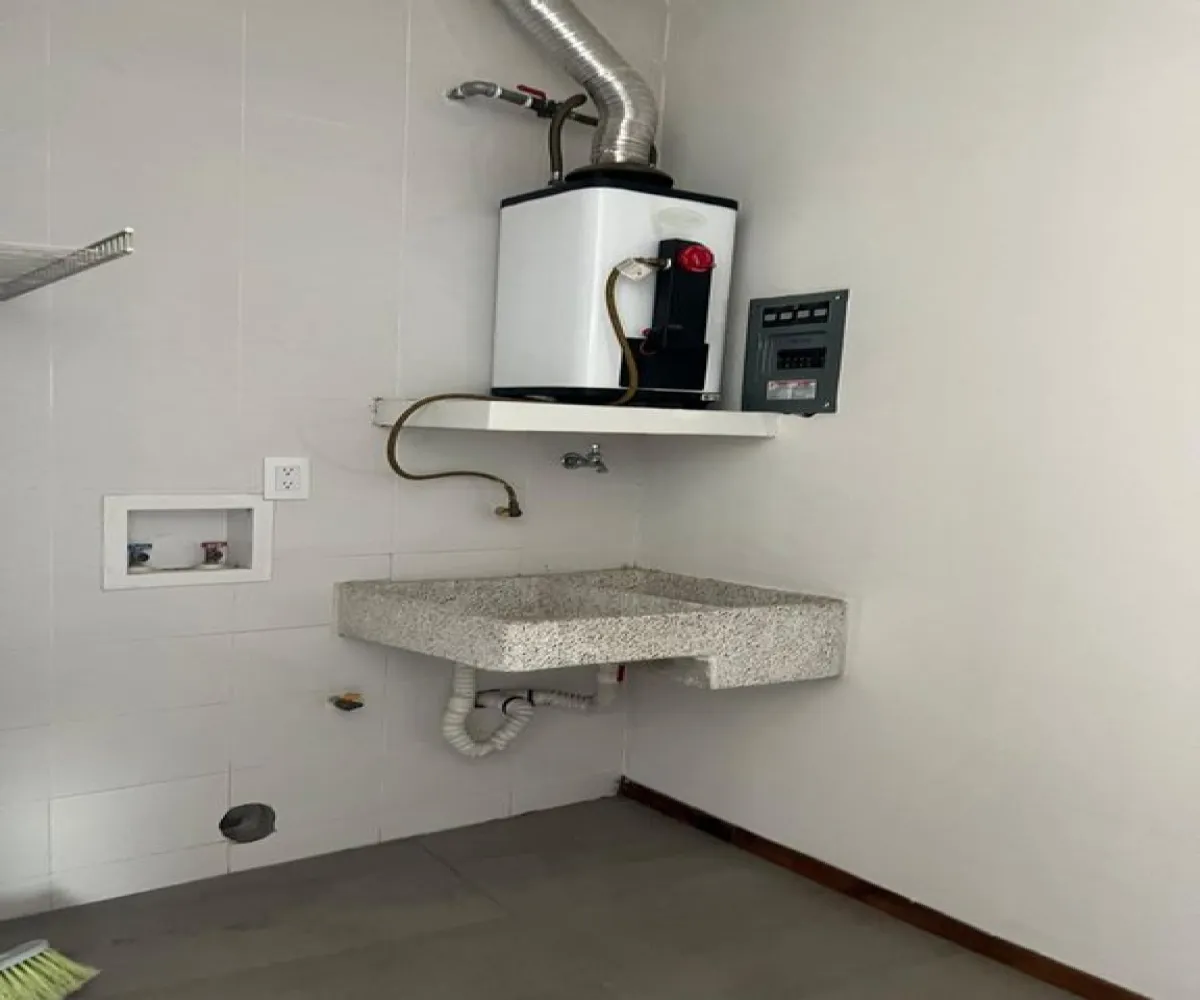 Departamento En Renta,Lomas del Valle,Cancer 3890, Zapopan, Jalisco 45129, 1 Cuarto,1 Baño,Cancer,1,pYwZKyr