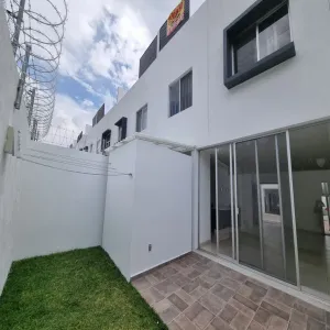 Casa En Venta,La Cima,Avenida Doctor Angel Leaño 1305, Zapopan, Jalisco 45134, 3 Habitaciones,3 Baños,Avenida Doctor Angel Leaño,1,pHYpOq5
