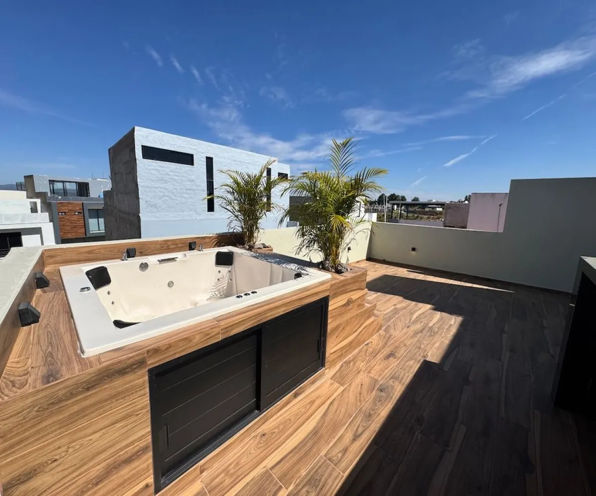 Casa En Venta,Jardines del Vergel,Prolongación Río Blanco 1900, Zapopan, Jalisco 45180, 5 Habitaciones,5 Baños,Prolongación Río Blanco,3,pho4Q9h