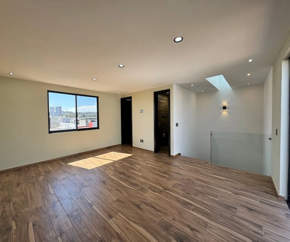 Casa En Venta,Jardines del Vergel,Prolongación Río Blanco 1900, Zapopan, Jalisco 45180, 5 Habitaciones,5 Baños,Prolongación Río Blanco,3,pho4Q9h