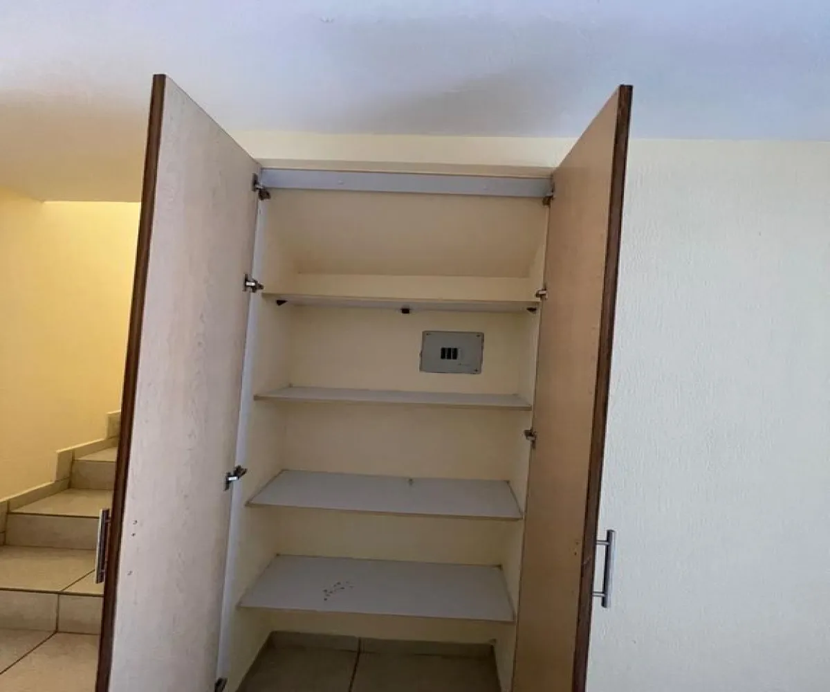 Casa En Venta,Camino Viejo a Tesistan 1690, Zapopan, Jalisco 45138, 4 Habitaciones,3 Baños,Camino Viejo a Tesistan,2,p14iOEq