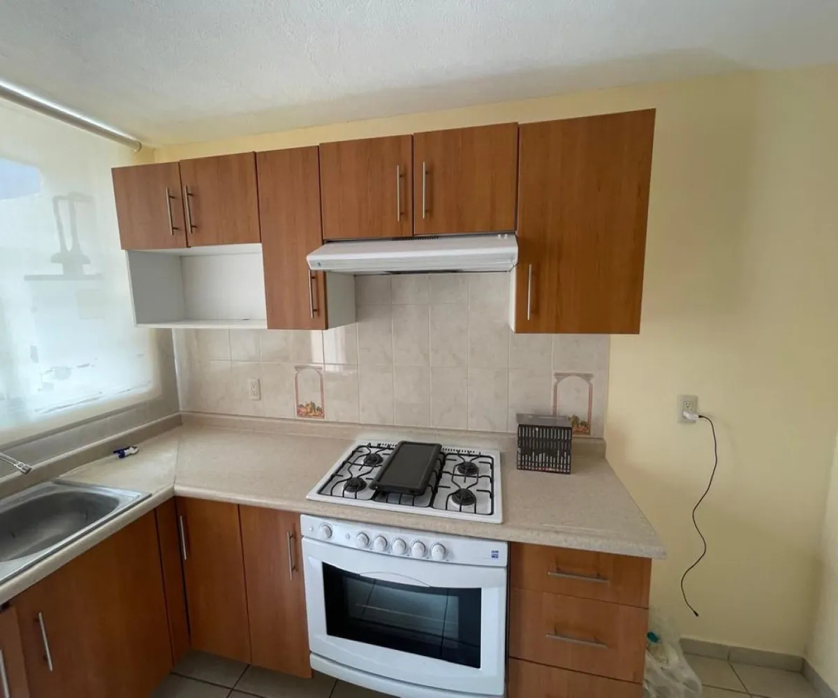 Casa En Venta,Camino Viejo a Tesistan 1690, Zapopan, Jalisco 45138, 4 Habitaciones,3 Baños,Camino Viejo a Tesistan,2,p14iOEq