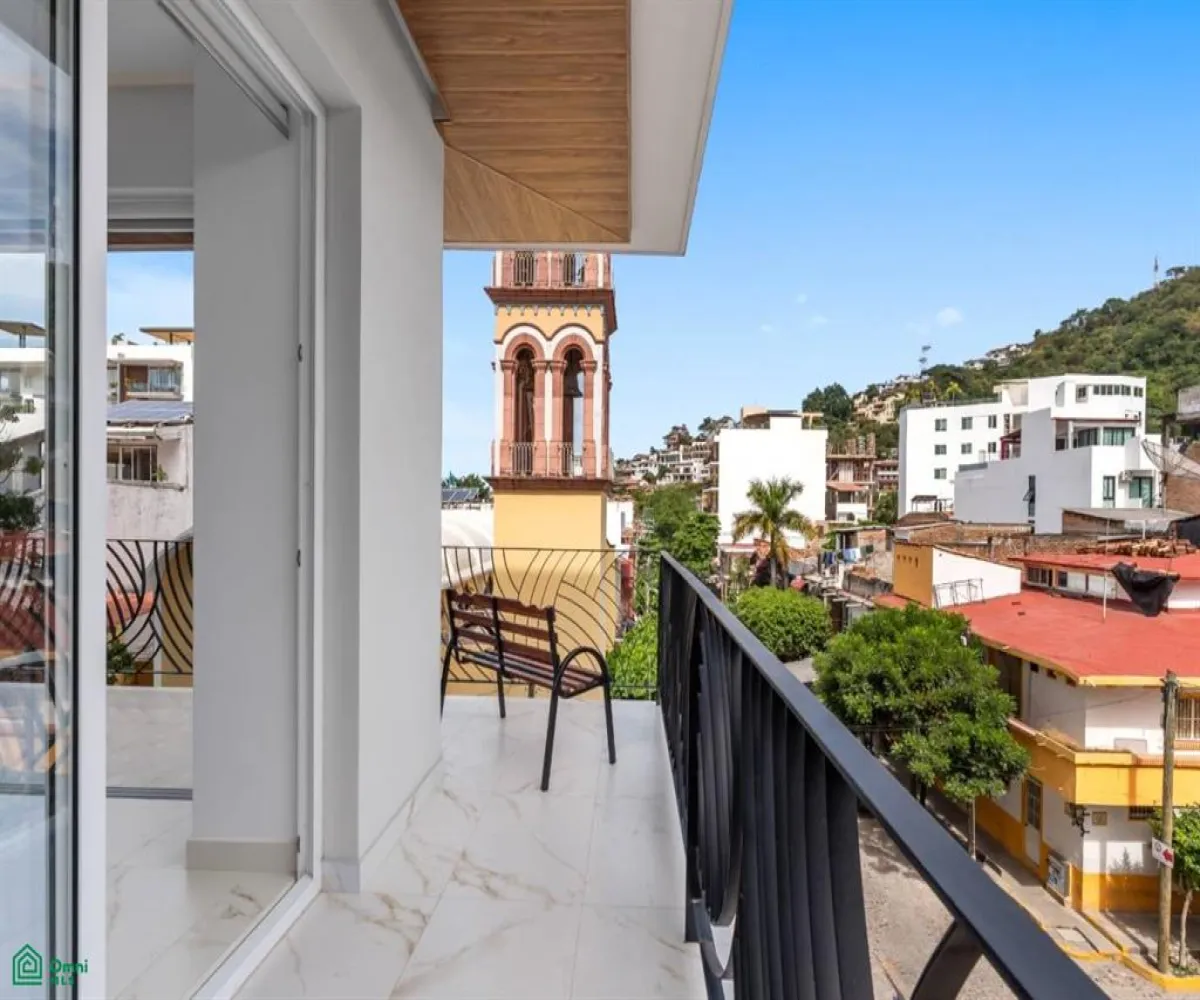 Departamento En Venta,Emiliano Zapata,Lazaro Cardenas 388 Unit 302, Puerto Vallarta, Jalisco 48380, 2 Habitaciones,2 Baños,Lazaro Cardenas,3,MX251045877