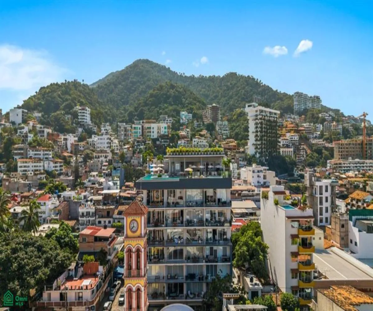 Departamento En Venta,Emiliano Zapata,Lazaro Cardenas 388 Unit 302, Puerto Vallarta, Jalisco 48380, 2 Habitaciones,2 Baños,Lazaro Cardenas,3,MX251045877