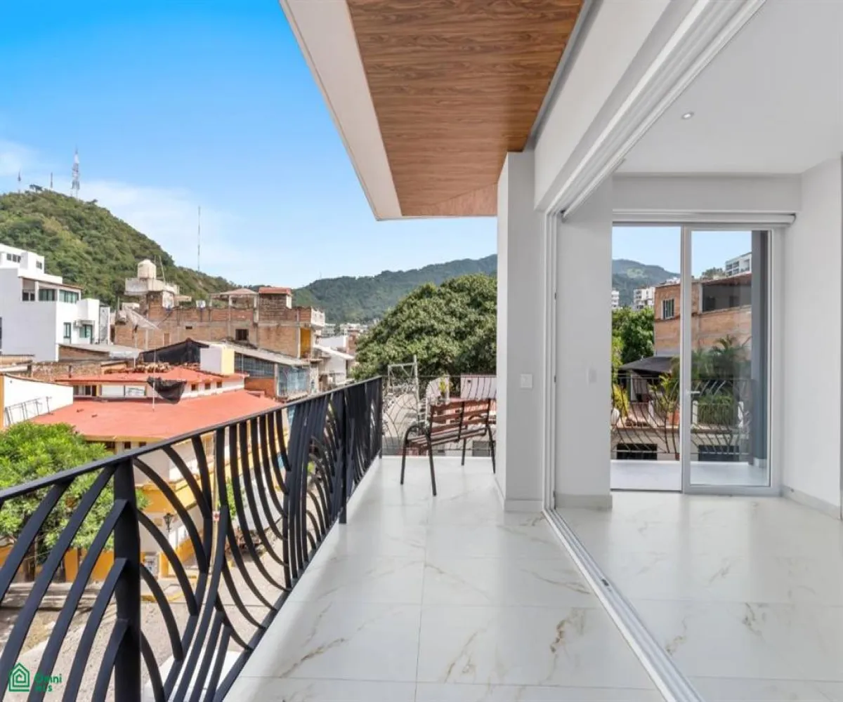 Departamento En Venta,Emiliano Zapata,Lazaro Cardenas 388 Unit 302, Puerto Vallarta, Jalisco 48380, 2 Habitaciones,2 Baños,Lazaro Cardenas,3,MX251045877