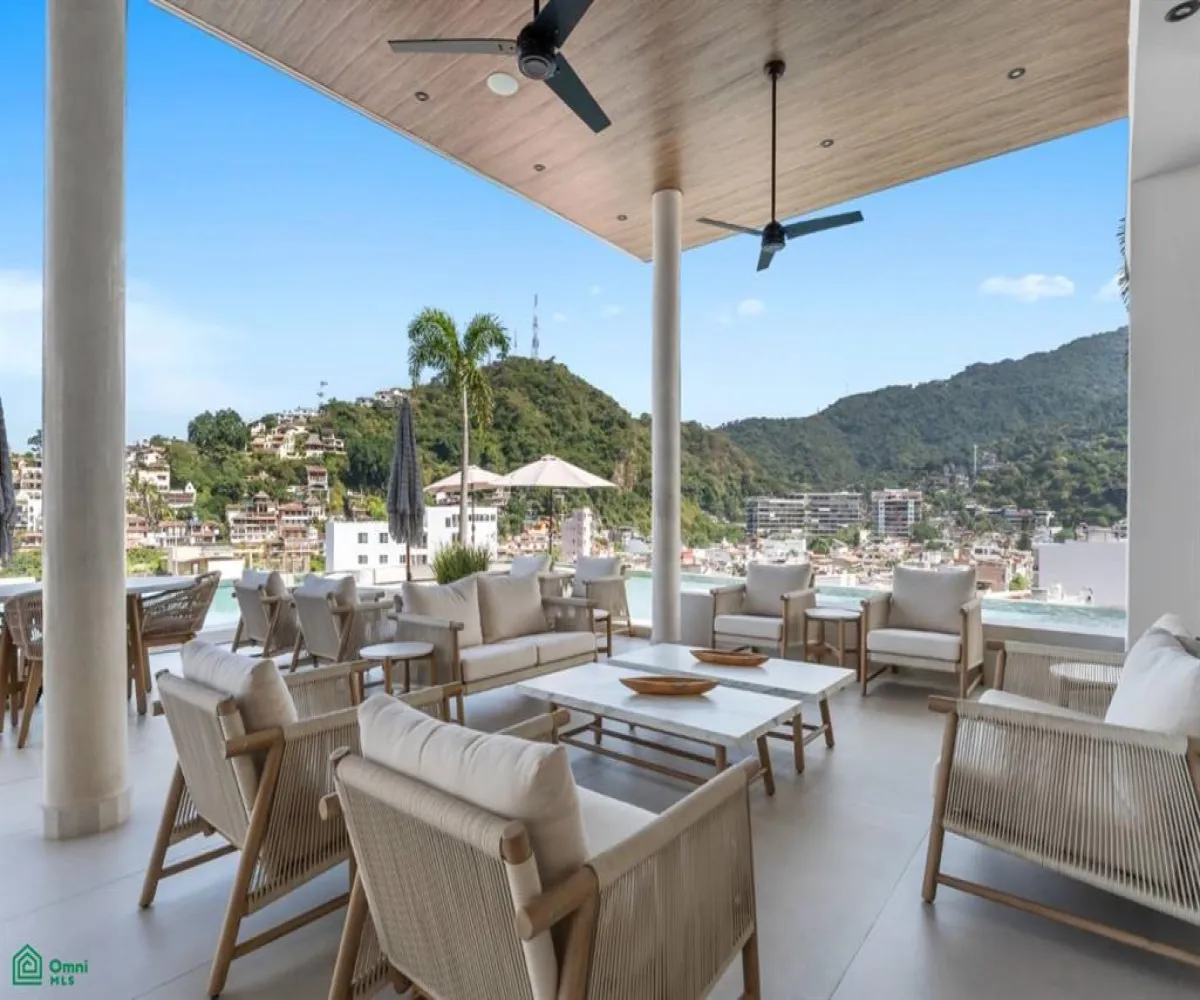 Departamento En Venta,Emiliano Zapata,Lazaro Cardenas 388 Unit 302, Puerto Vallarta, Jalisco 48380, 2 Habitaciones,2 Baños,Lazaro Cardenas,3,MX251045877