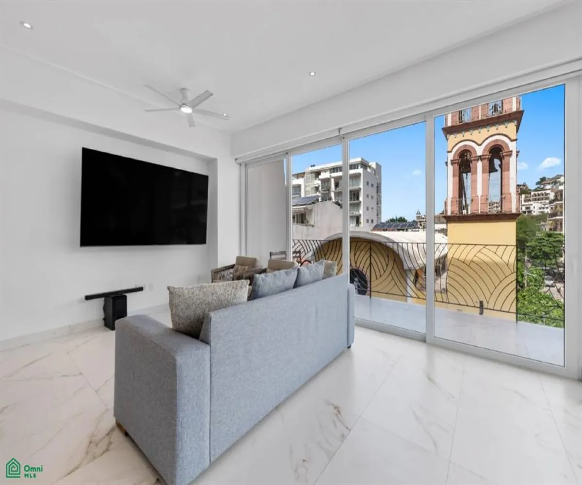 Departamento En Venta,Emiliano Zapata,Lazaro Cardenas 388 Unit 302, Puerto Vallarta, Jalisco 48380, 2 Habitaciones,2 Baños,Lazaro Cardenas,3,MX251045877