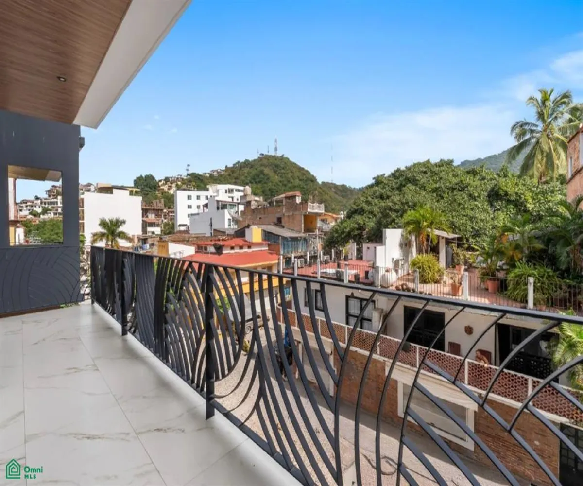 Departamento En Venta,Emiliano Zapata,Lazaro Cardenas 388 Unit 302, Puerto Vallarta, Jalisco 48380, 2 Habitaciones,2 Baños,Lazaro Cardenas,3,MX251045877
