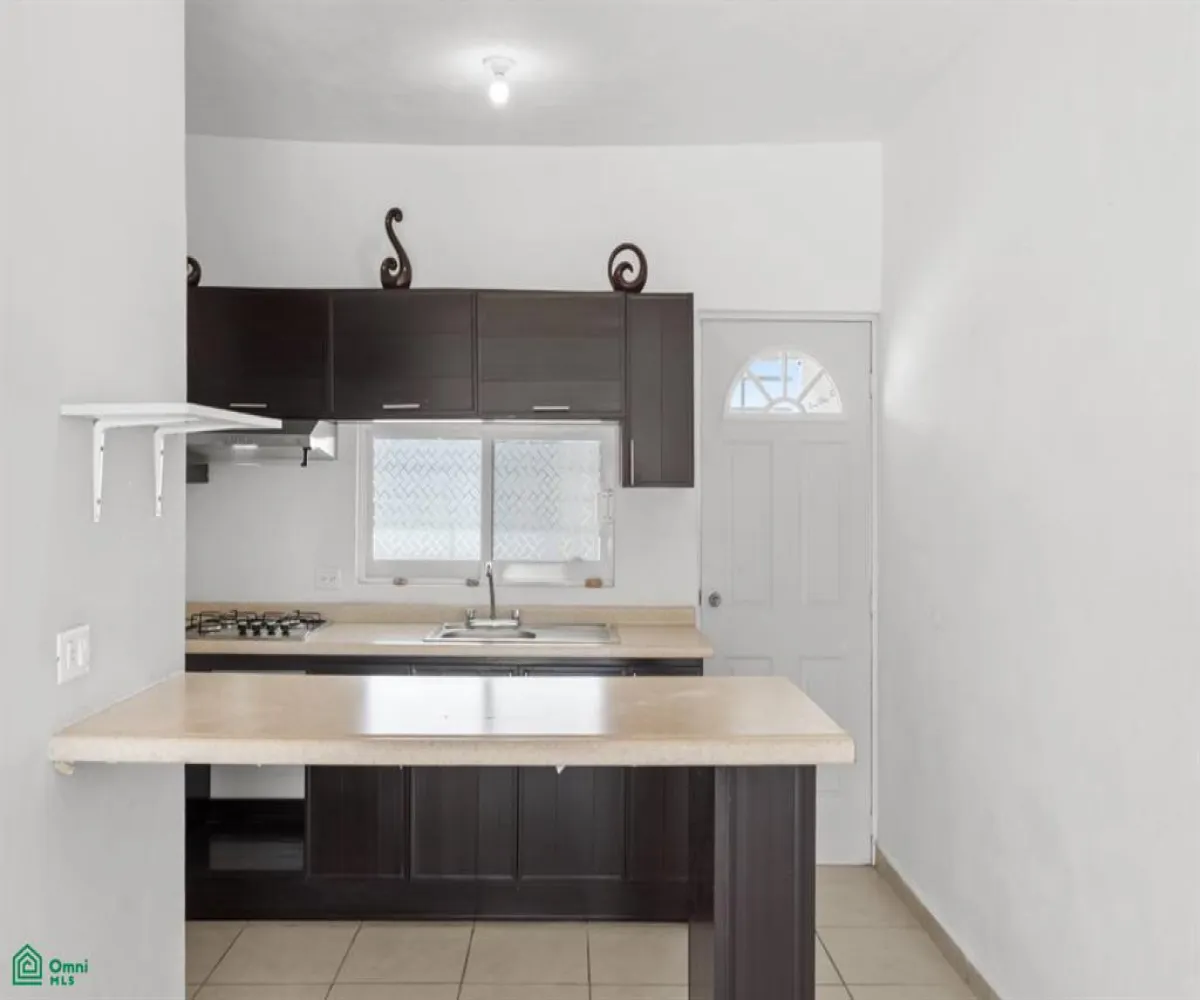 Departamento En Venta,Real Ixtapa,Estero Los Chahuillos 164-C, Puerto Vallarta, Jalisco 48350, 2 Habitaciones,1 Baño,Estero Los Chahuillos,2,MX251046494