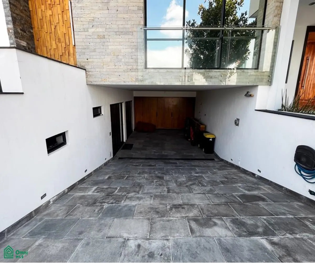 Casa En Renta,Fraccionamiento Valle Imperial,Circuito Imperio Maya Poniente 186 coto 19 19, Zapopan, Jalisco 45134, 3 Habitaciones,2 Baños,Circuito Imperio Maya Poniente 186 coto 19,3,MX251046819