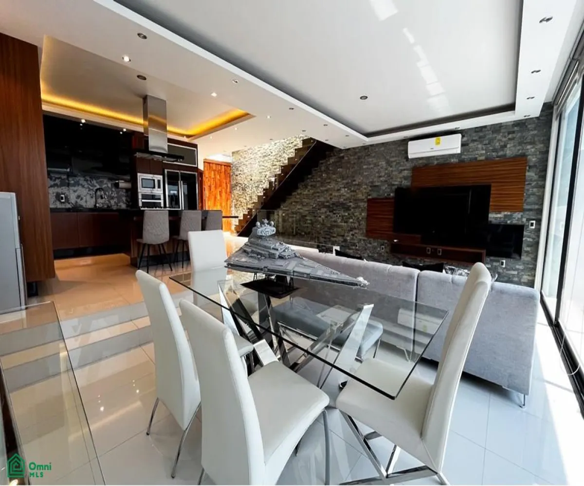 Casa En Renta,Fraccionamiento Valle Imperial,Circuito Imperio Maya Poniente 186 coto 19 19, Zapopan, Jalisco 45134, 3 Habitaciones,2 Baños,Circuito Imperio Maya Poniente 186 coto 19,3,MX251046819