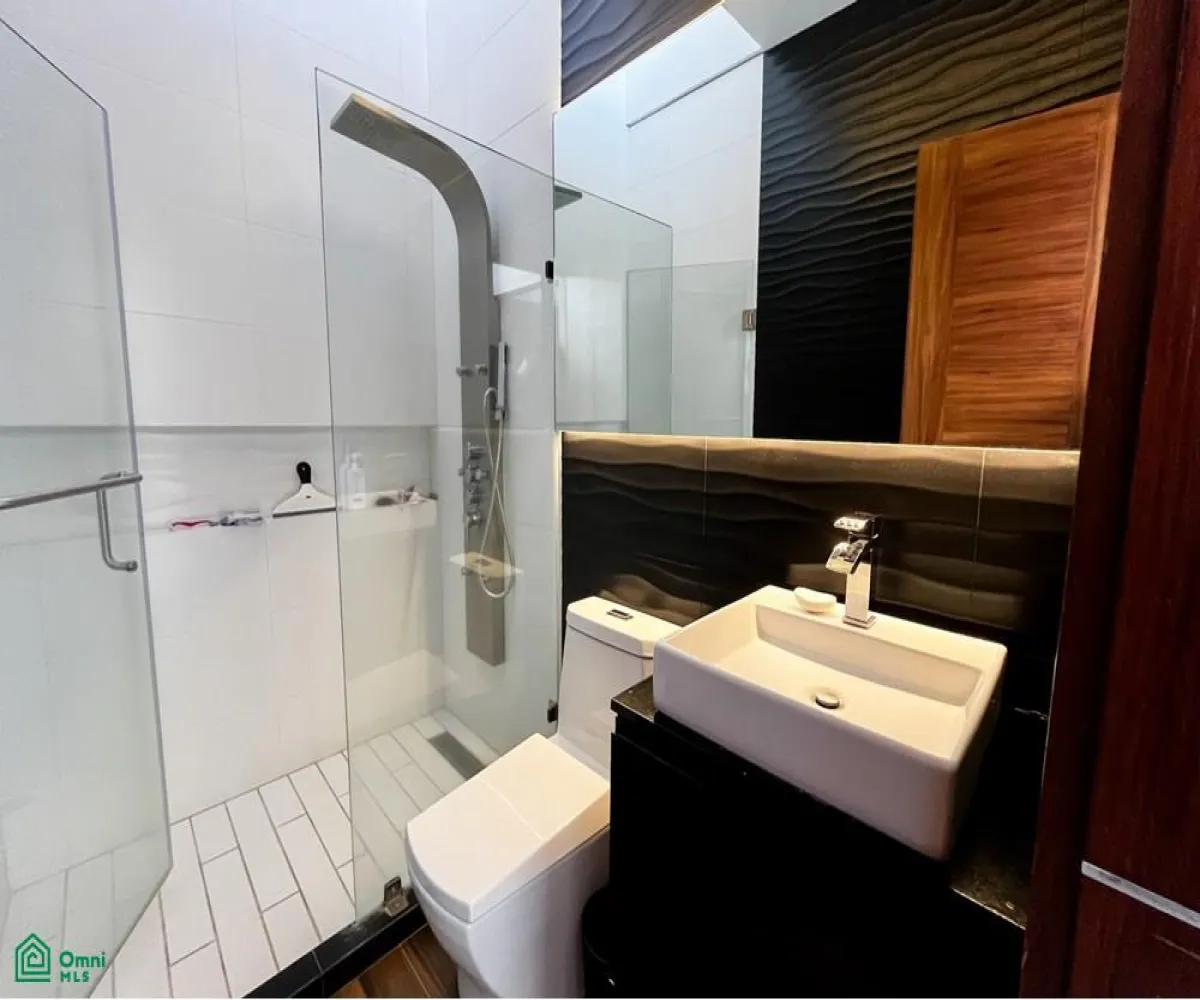 Casa En Renta,Fraccionamiento Valle Imperial,Circuito Imperio Maya Poniente 186 coto 19 19, Zapopan, Jalisco 45134, 3 Habitaciones,2 Baños,Circuito Imperio Maya Poniente 186 coto 19,3,MX251046819