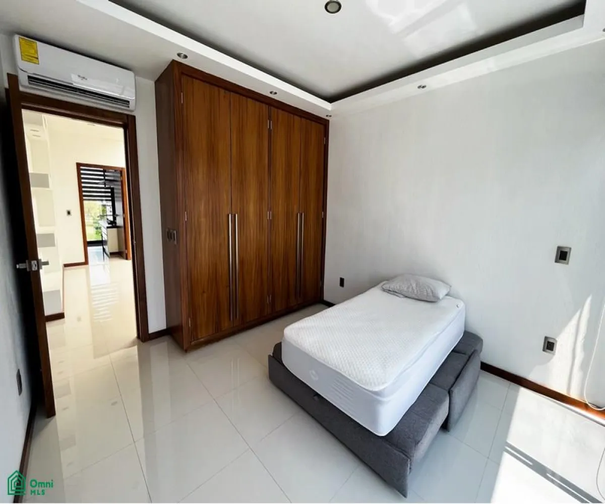 Casa En Renta,Fraccionamiento Valle Imperial,Circuito Imperio Maya Poniente 186 coto 19 19, Zapopan, Jalisco 45134, 3 Habitaciones,2 Baños,Circuito Imperio Maya Poniente 186 coto 19,3,MX251046819