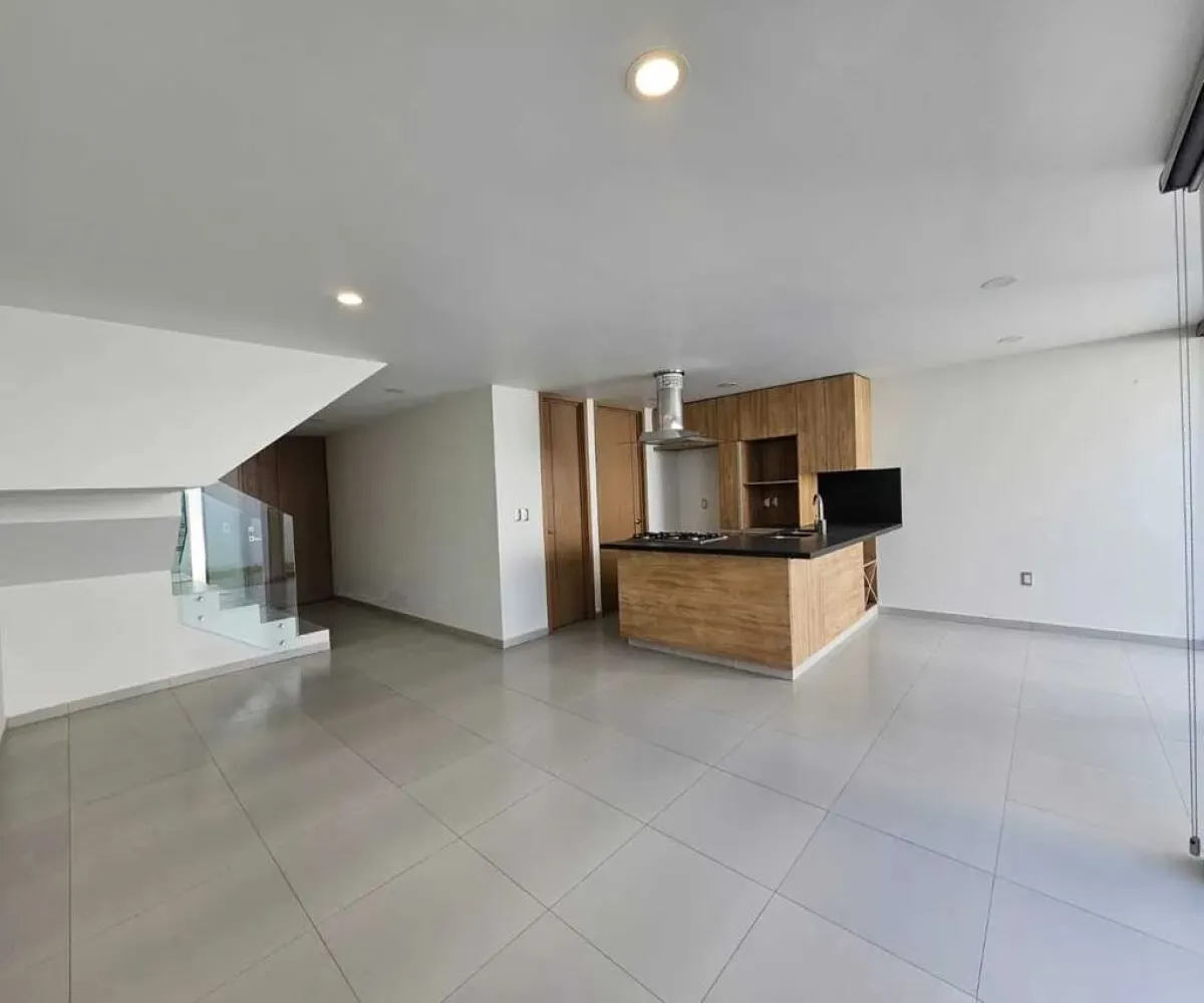 Casa En Venta,Los Gavilanes,Avenida Punto Sur S/N 96, Tlajomulco de Zúñiga, Jalisco 45645, 3 Habitaciones,3 Baños,Avenida Punto Sur,1,pVazevQ