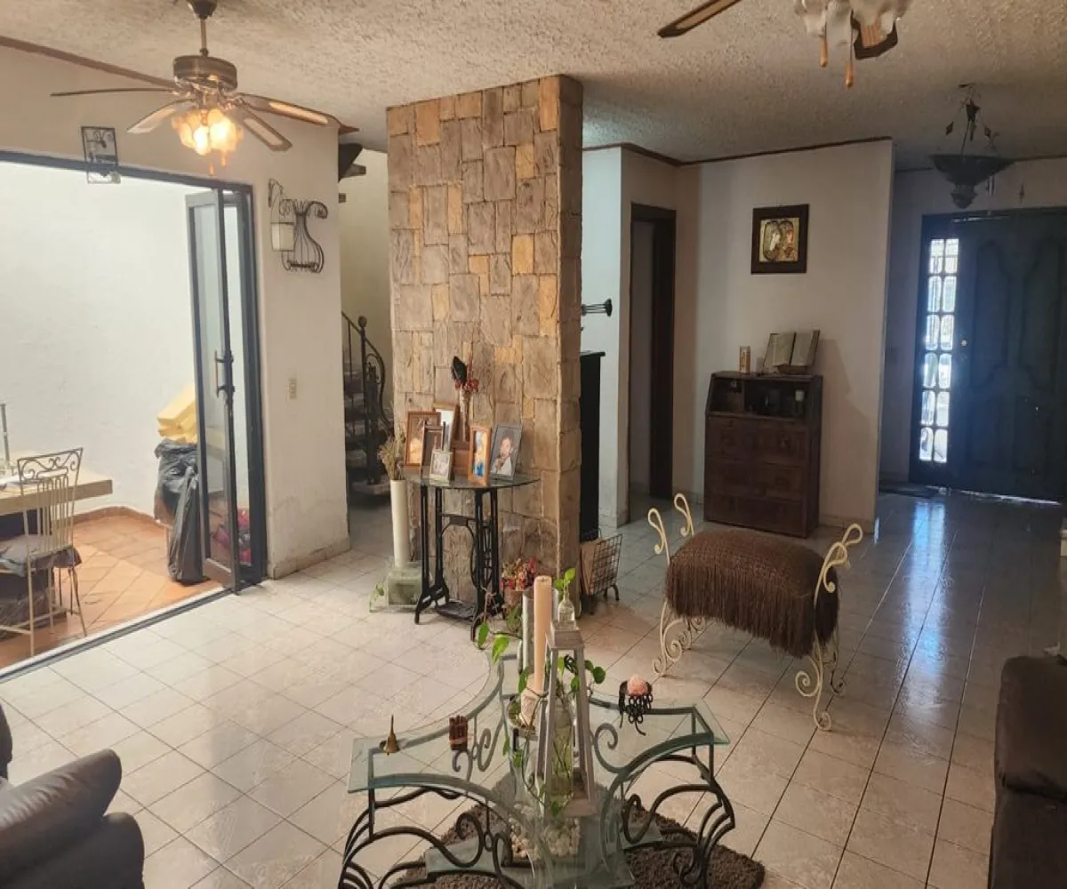 Casa En Venta,La Tuzania,Mirasol 922, Zapopan, Jalisco 45138, 4 Habitaciones,2 Baños,Mirasol,1,p9bsRZZ