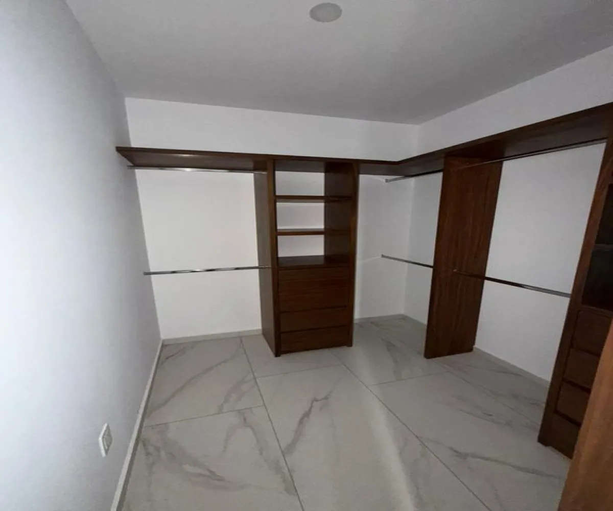 Casa En Venta,Bosques Vallarta,Cto. del Bosque 493, Zapopan, Jalisco 45134, 3 Habitaciones,5 Baños,Cto. del Bosque ,1,pk6KBMf