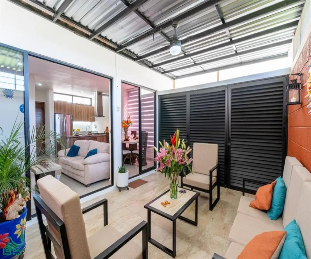 Casa En Venta,De las Juntas Delegación,Joaquin Amaro 520 Casa 63, Puerto Vallarta, Jalisco 48291, 3 Habitaciones,2 Baños,Joaquin Amaro,2,MX251047038