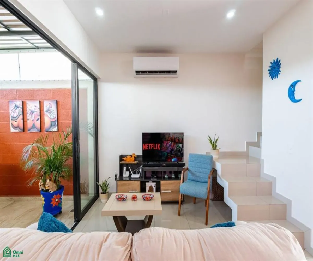 Casa En Venta,De las Juntas Delegación,Joaquin Amaro 520 Casa 63, Puerto Vallarta, Jalisco 48291, 3 Habitaciones,2 Baños,Joaquin Amaro,2,MX251047038