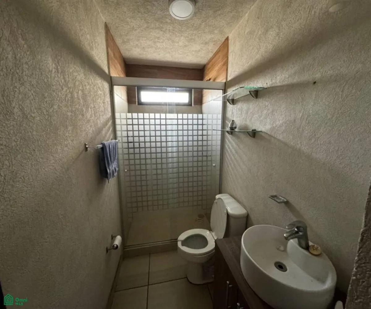 Departamento En Venta,Electricistas,SECUNDINA GALLO 707-401, Guadalajara, Jalisco 44800, 3 Habitaciones,2 Baños,SECUNDINA GALLO,MX251047127