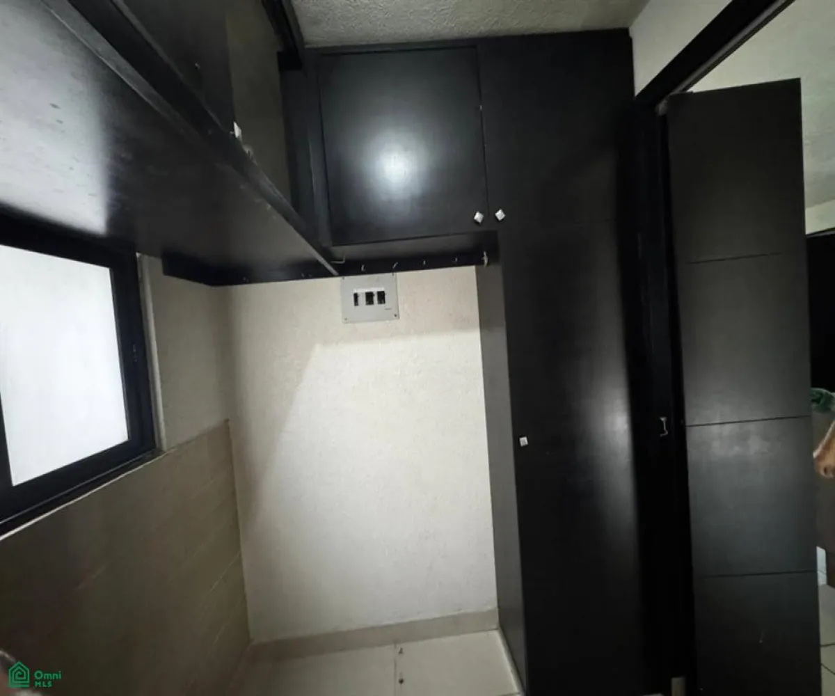 Departamento En Venta,Electricistas,SECUNDINA GALLO 707-401, Guadalajara, Jalisco 44800, 3 Habitaciones,2 Baños,SECUNDINA GALLO,MX251047127