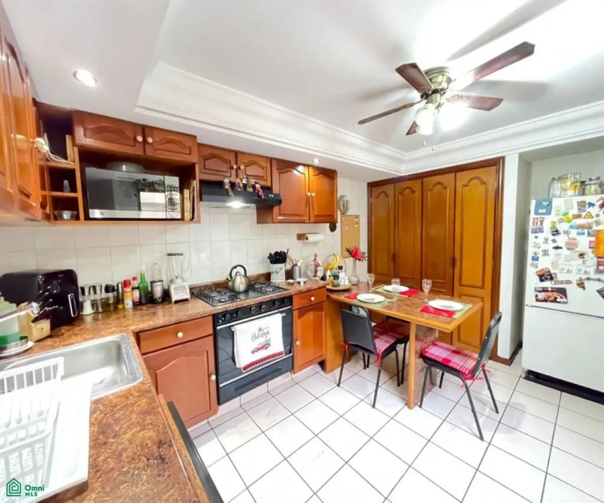 Departamento En Venta,Providencia,Montreal 1411 - 4, Guadalajara, Jalisco 44630, 3 Habitaciones,2 Baños,Montreal,2,MX251047335