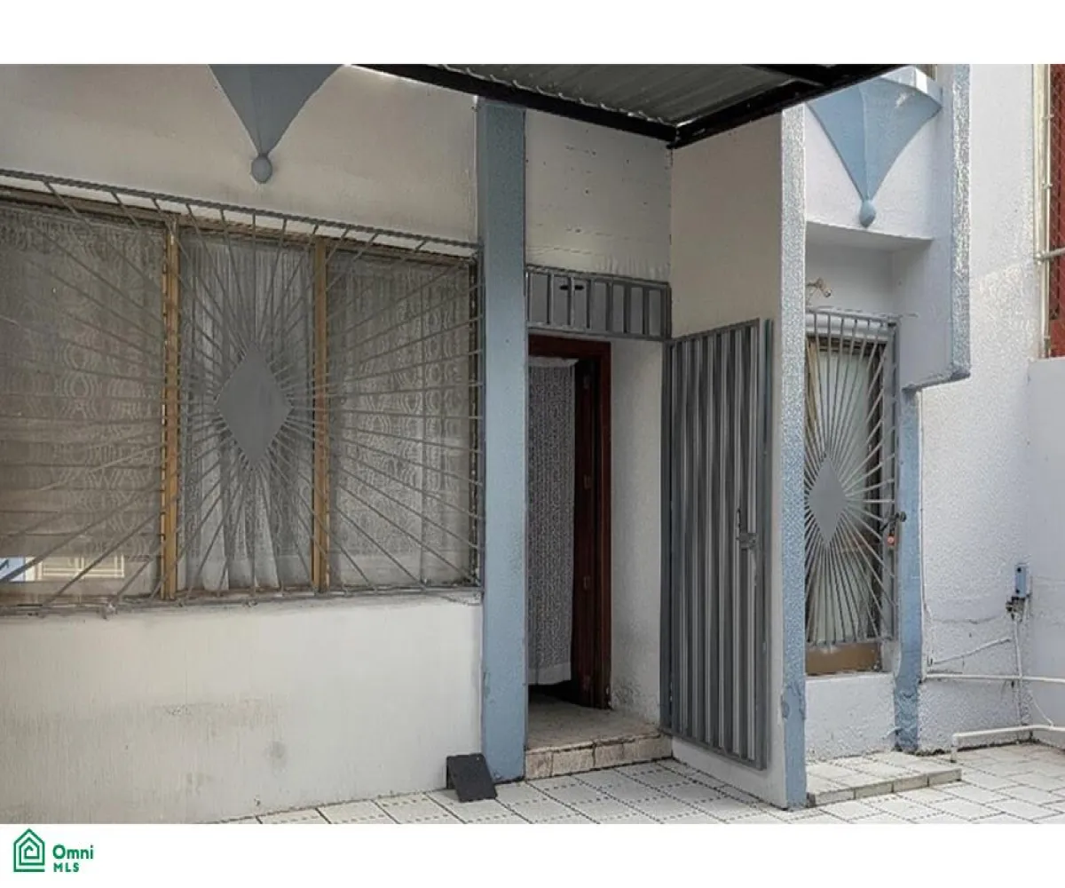 Casa En Venta,Jardines De La Cruz,Calle Isla Guayana 1955, Guadalajara, Jalisco 44549, 4 Habitaciones,2 Baños,Calle Isla Guayana,2,MX251047441