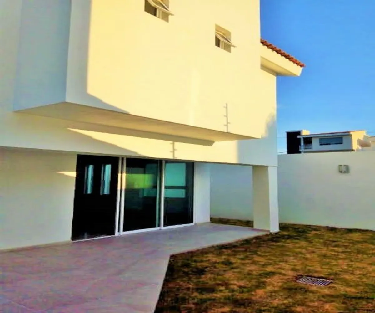 Casa En Renta,Bosques de Santa Anita,LOS PIRINEOS C2, Tlajomulco de Zúñiga, Jalisco 45640, 4 Habitaciones,3 Baños,LOS PIRINEOS,2,pzc9LXA