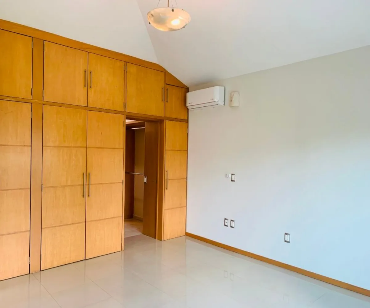 Casa En Renta,Jardín Real,Jardín De Las Diligencias S/N 237, Zapopan, Jalisco 45136, 3 Habitaciones,3 Baños,Jardín De Las Diligencias,1,pcqSVur