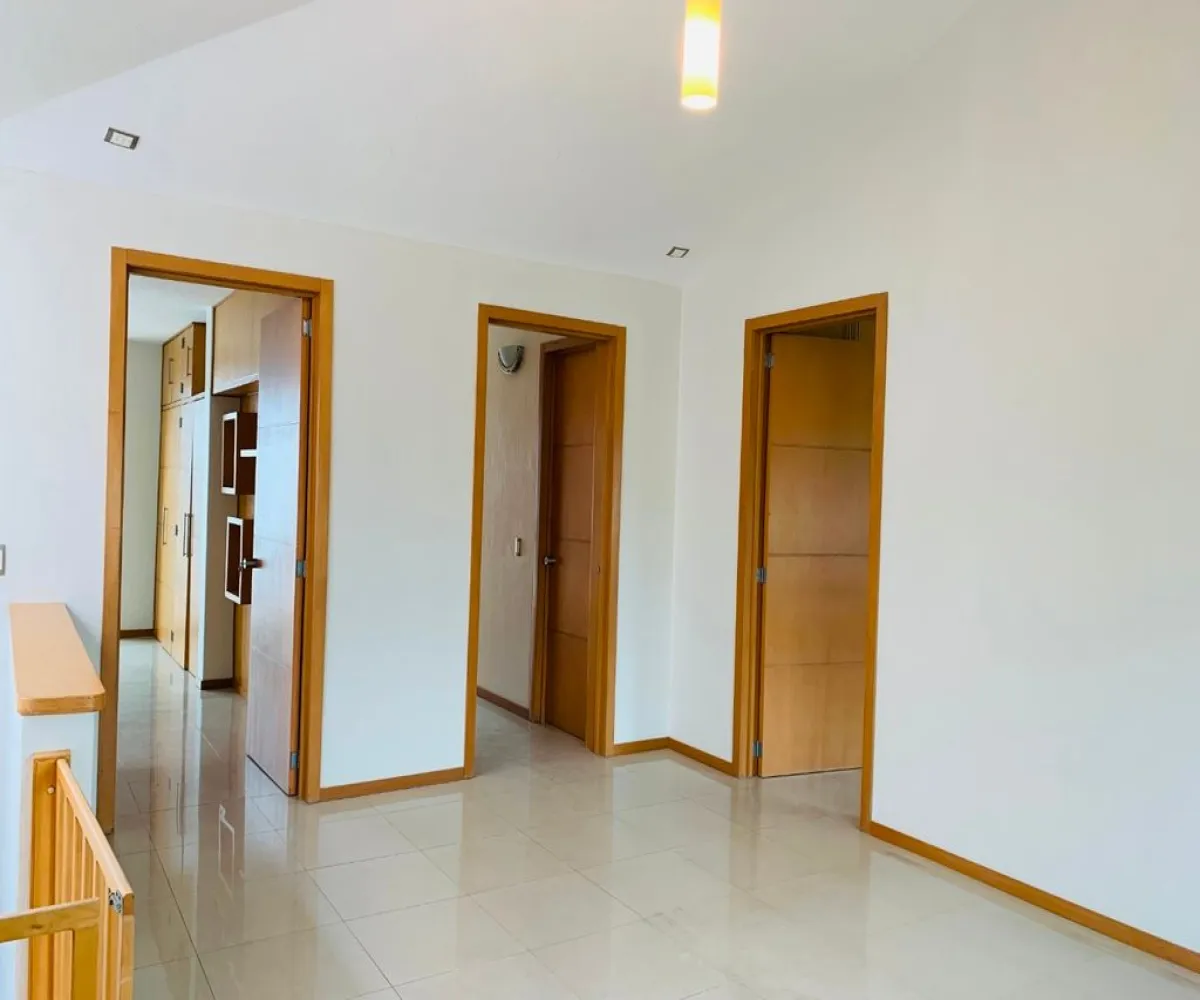 Casa En Renta,Jardín Real,Jardín De Las Diligencias S/N 237, Zapopan, Jalisco 45136, 3 Habitaciones,3 Baños,Jardín De Las Diligencias,1,pcqSVur