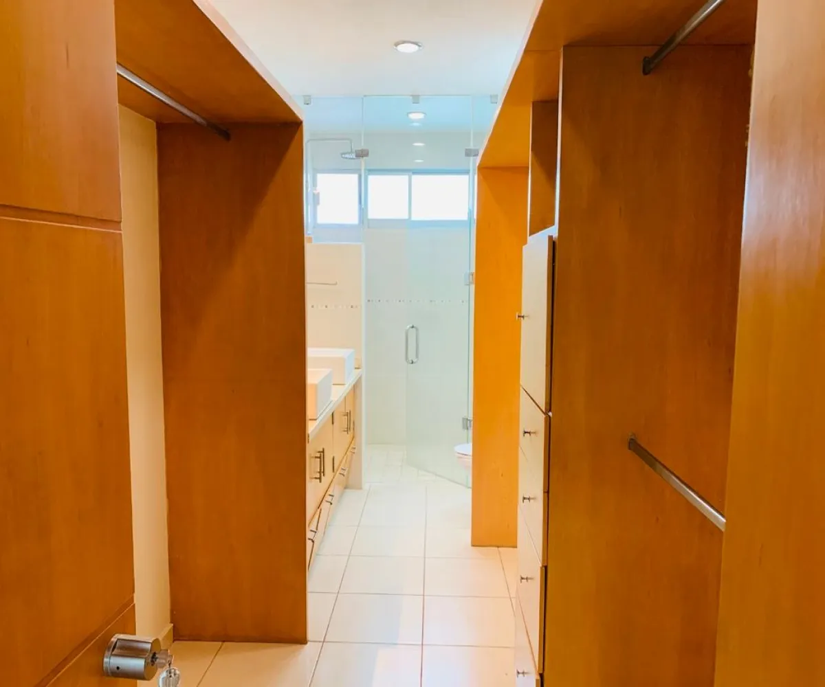 Casa En Renta,Jardín Real,Jardín De Las Diligencias S/N 237, Zapopan, Jalisco 45136, 3 Habitaciones,3 Baños,Jardín De Las Diligencias,1,pcqSVur