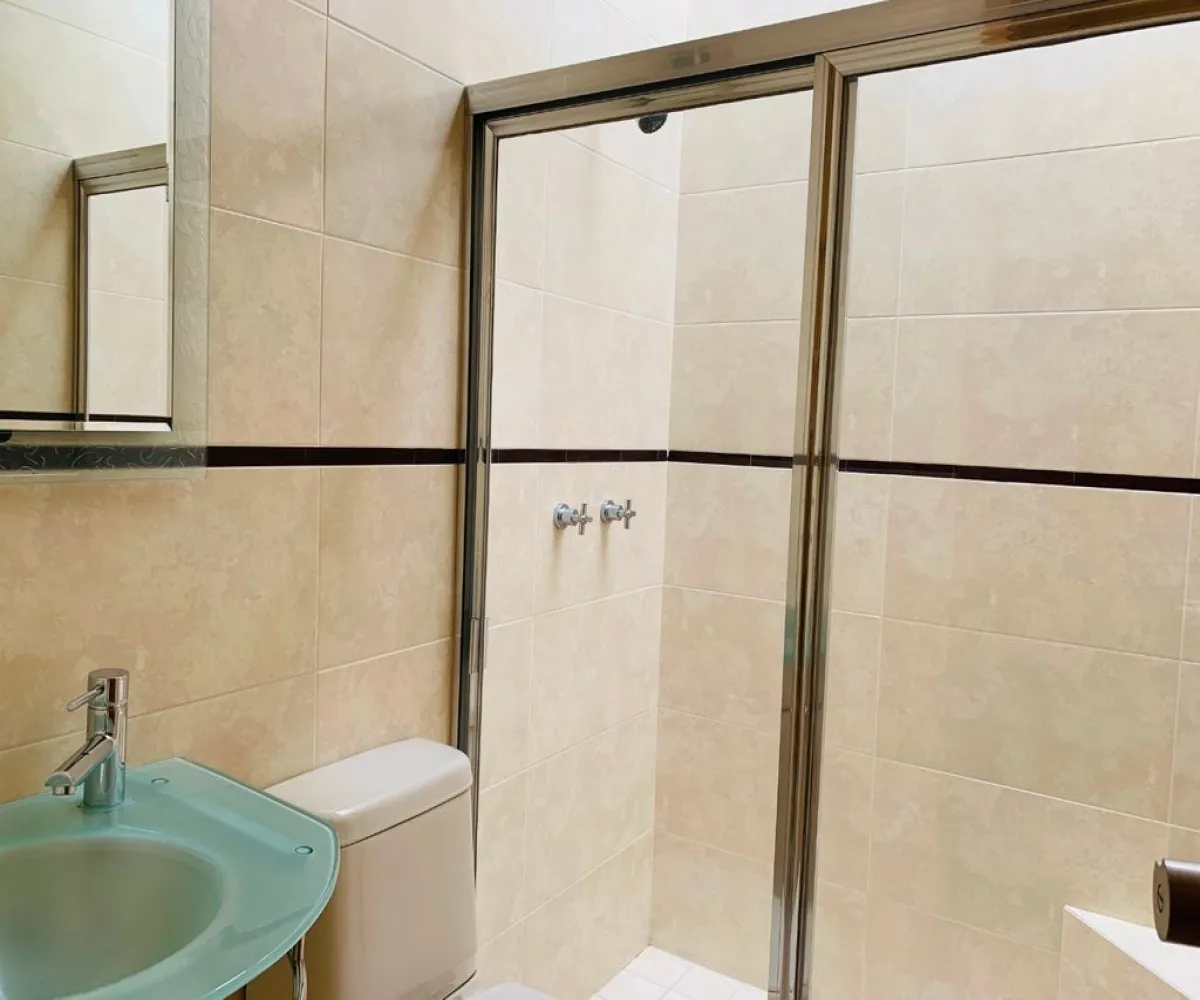 Casa En Renta,Jardín Real,Jardín De Las Diligencias S/N 237, Zapopan, Jalisco 45136, 3 Habitaciones,3 Baños,Jardín De Las Diligencias,1,pcqSVur