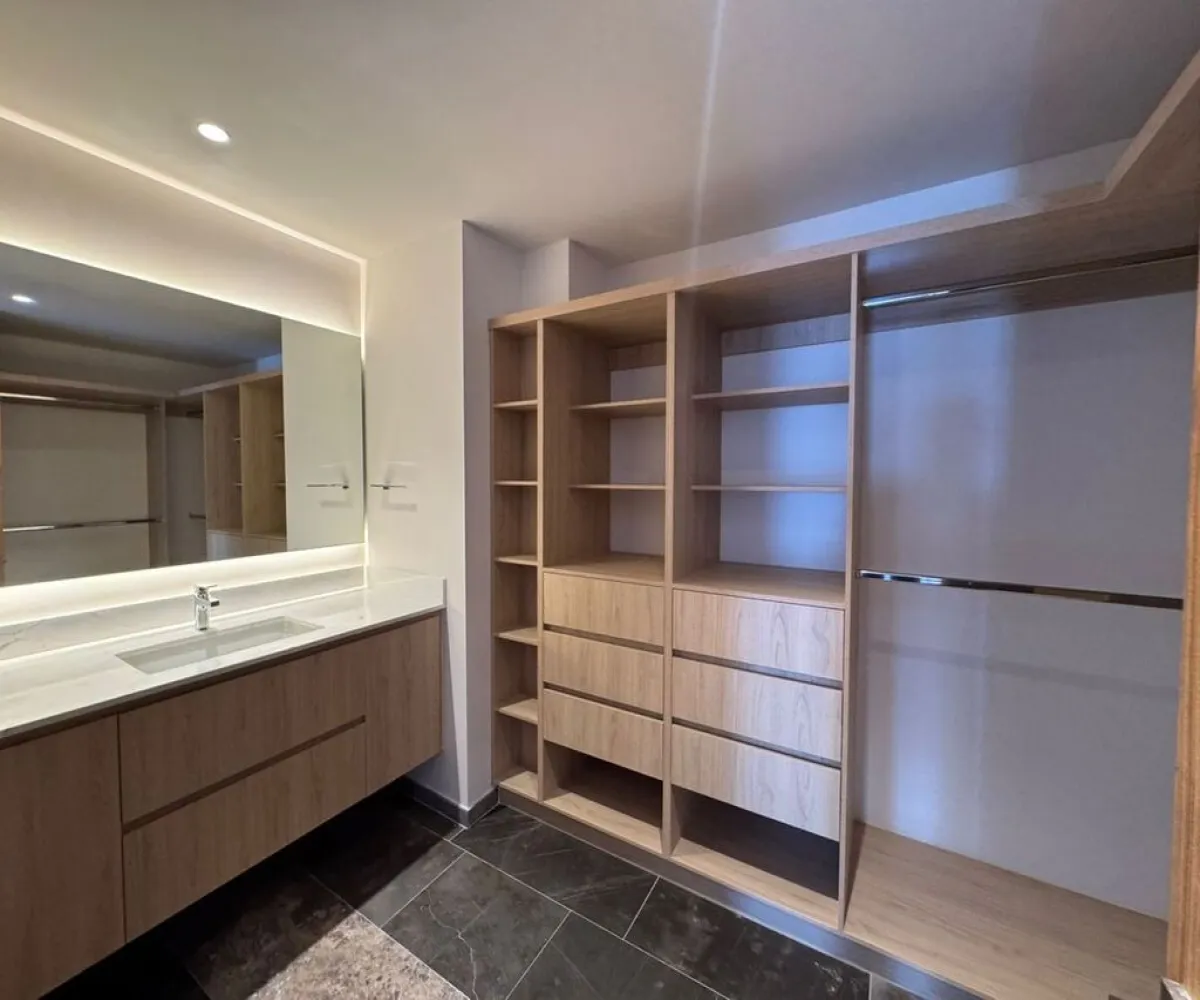 Departamento En Venta,Jardines Universidad,Avenida Universidad 325, Zapopan, Jalisco 45110, 3 Habitaciones,3 Baños,Avenida Universidad,1,pOICwkB