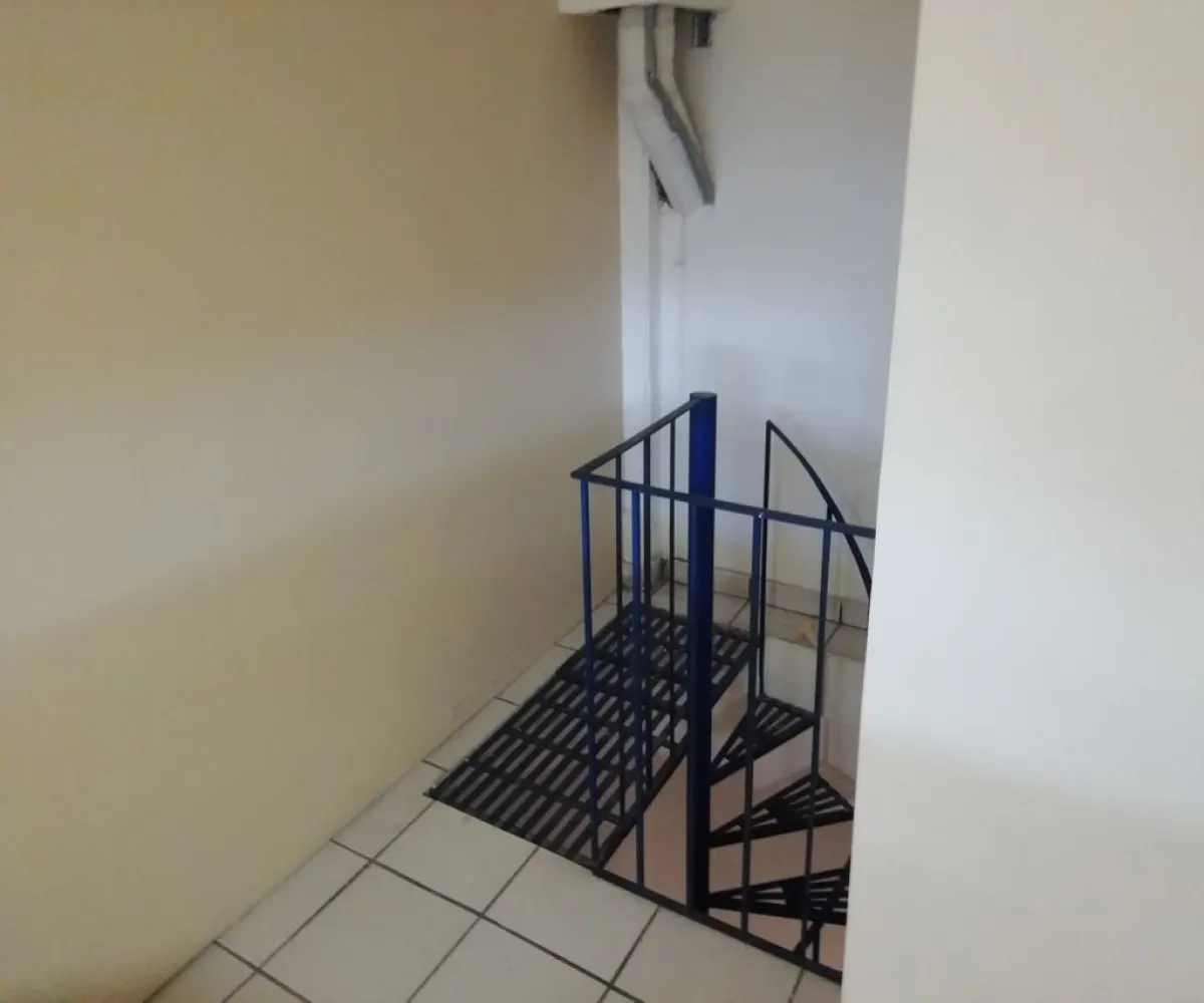 Local En Venta,Industrial Norte,Anillo Periférico Norte Manuel Gómez Morín 760 8, Zapopan, Jalisco 45130,Anillo Periférico Norte Manuel Gómez Morín,2,p16qxp0