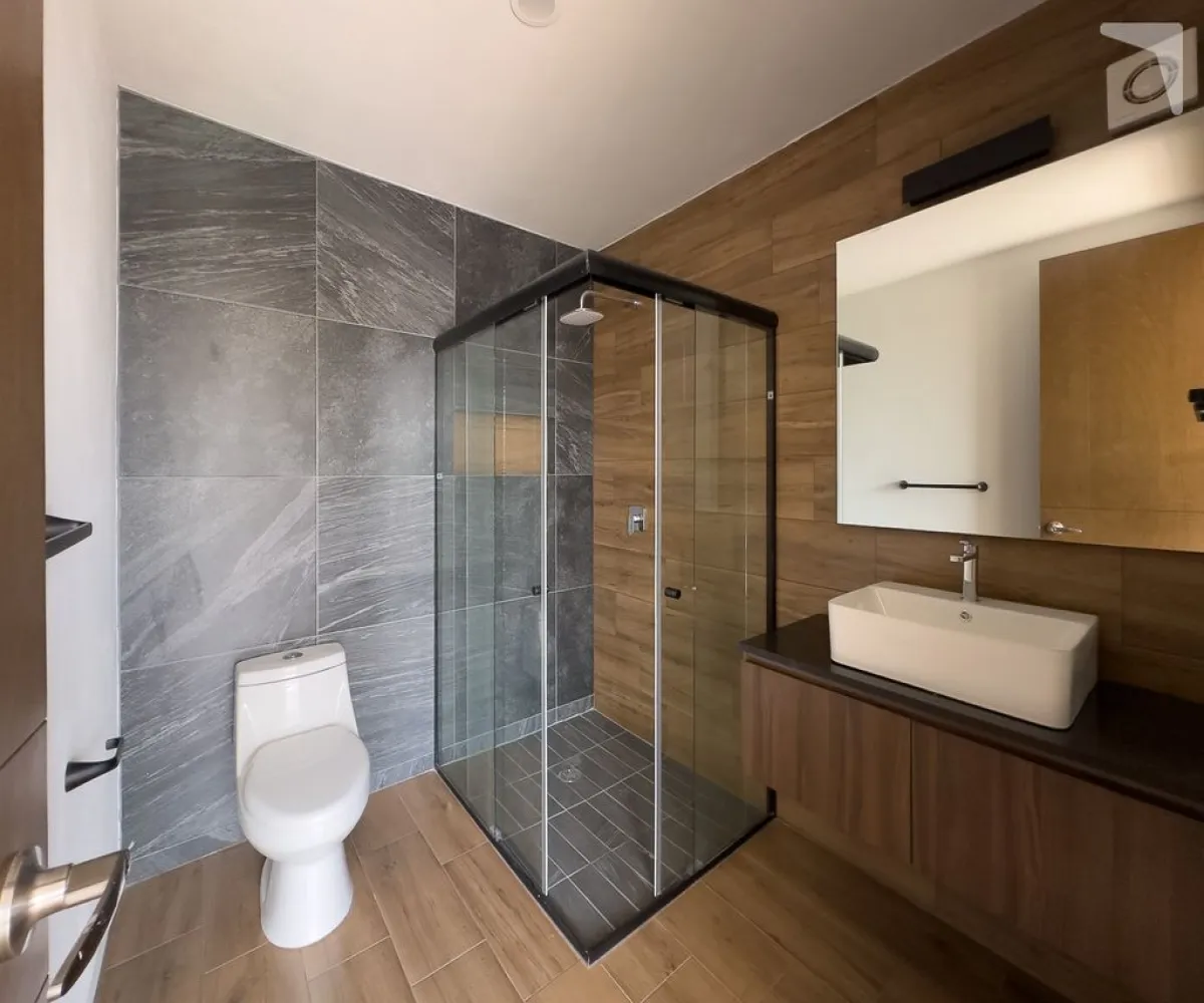 Casa En Venta,Capital Norte,Avenida F 5250 142, Zapopan, Jalisco 45134, 3 Habitaciones,4 Baños,Avenida F,3,pRM2ftL