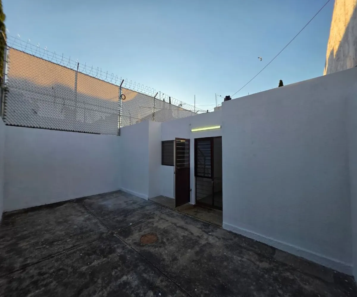 Casa En Renta,Independencia Oriente,Montes Urales 1338, Guadalajara, Jalisco 44340, 4 Habitaciones,3 Baños,Montes Urales,1,pdS6HXT