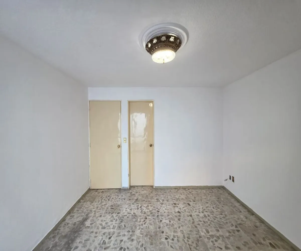 Casa En Renta,Independencia Oriente,Montes Urales 1338, Guadalajara, Jalisco 44340, 4 Habitaciones,3 Baños,Montes Urales,1,pdS6HXT